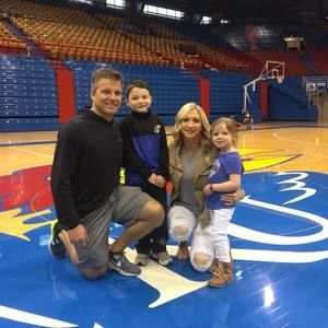 Meet your Posher, Nikki